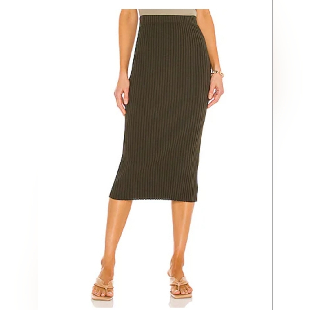 Rib Sweater Knit Pencil Skirt in Uniform Green
Enza Costa
Color: Uniform Green